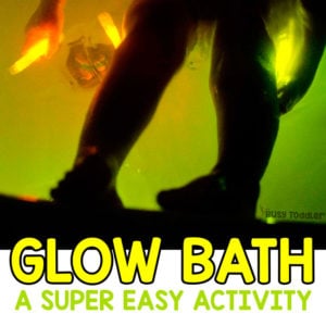 GLOW BATH: An awesome glow stick bath is the perfect toddler activity! Make bath time fun again with this quick and easy toddler activity from Busy Toddler